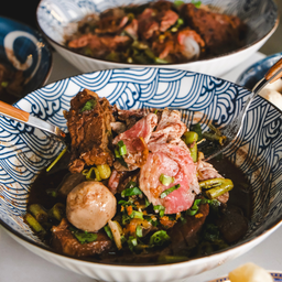 ก๋วยเตี๋ยวเนื้อรวม