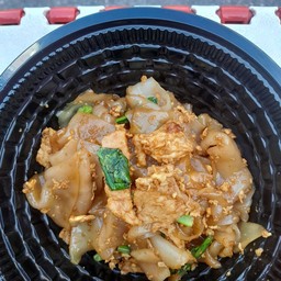 ผัดซีอิ้วหมู