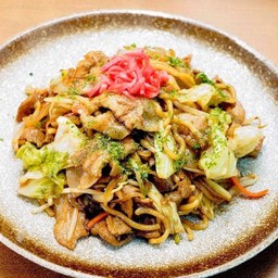 Yakisoba ยากิโซบะหมู