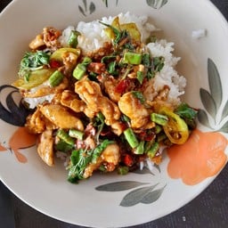 ก๋วยเตี๋ยวเรืออยุธยานำโชค