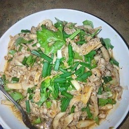 ร้านกระเพราลอยฟ้า