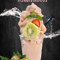 กีวี่สตรอเบอร์รี่สมูทตี้