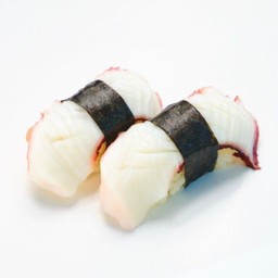 Tako Nigiri ปลาหมึกยักษ์ นิกิริ