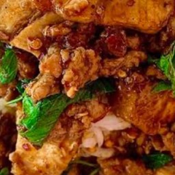 กระเพราหมูกรอบ+หมูสับคลุกข้าว