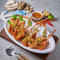 กุ้งแม่น้ำทอดกระเทียม