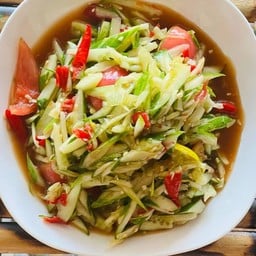 ส้มตำแม่มด