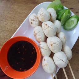 ลูกชิ้นปิ้ง (ชุดละ)