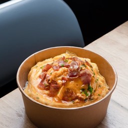 ข้าวไข่ข้นเบคอน