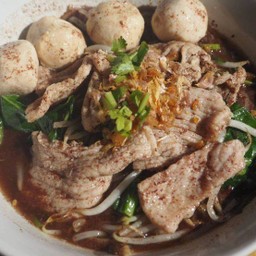 ก๋วยเตี๋ยวหมู