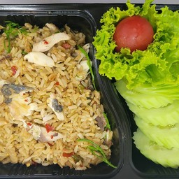 B-104 ข้าวผัดปลาทู