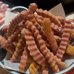 เฟรนฟรายไส้กรอกBBQ