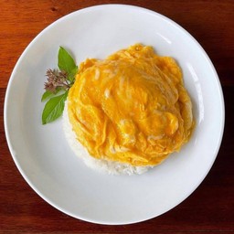 ข้าวไข่ข้นปุยๆ
