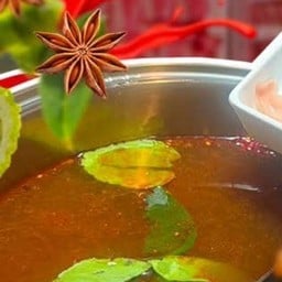 ต้มยำหม่าล่า