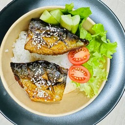 ข้าวหน้าปลาซาบะเทอริยากิ