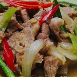 ผัดพริกสด(เป็นกับ)