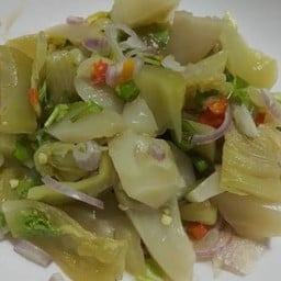 ยำผักกาดกระป๋อง