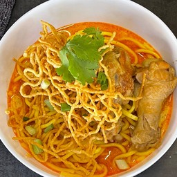 ข้าวซอย ไก่