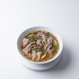 ต้มแซ่บน่องลายเอ็นแก้ว