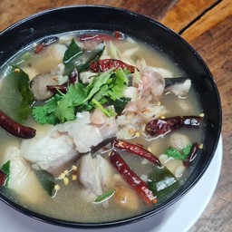 ต้มยำปลาคัง ตัวใหญ่เนื้อเด้งสู้ฟัน