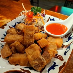 สามชั้นทอดเกลือ