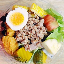 สลัดผักทูน่าล้วน