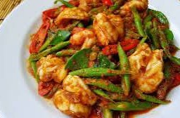 กุ้งผัดพริกแกง (กับข้าว)