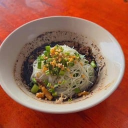 T-เด็ดก๋วยเตี๋ยวเรืออยุธยา