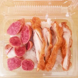ข้าวสวย กุนเชียง + สะโพกไก่ทอด
