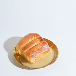 ปังก้อนเนยนม-น้ำตาล