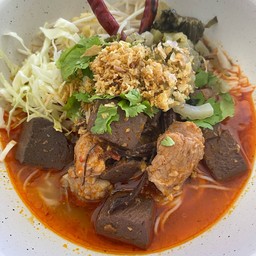 ขนมจีนน้ำเงี้ยว