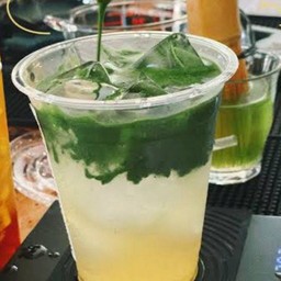 ชาเขียวมัทฉะน้ำผึ้งมะนาว