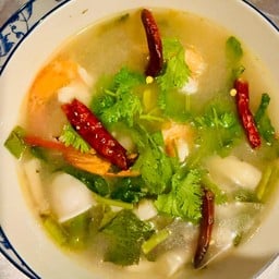 ต้มยำรวมมิตรทะเลปลา,กุ้ง,หมึก(ถ้วย)