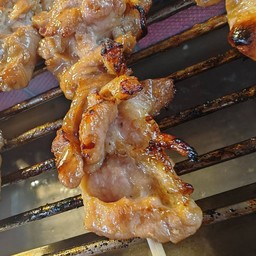 หมูไม้ 5 ไม้ + ข้าวเหนียว 2