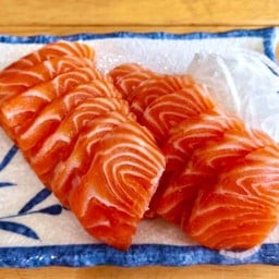 แซลมอนซาชิมิชุดใหญ่