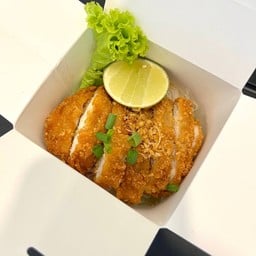 หมี่ไก่กรอบ