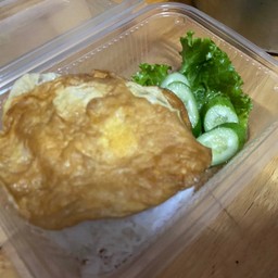 ข้าวไข่เจียว (ทานคู่พริกน้ำปลา)