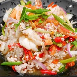 ยำวุ้นเส้นทะเล