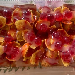 ขนมปังปิ้ง เนยนม+คอนเฟลค+เยลลี่ ใหญ่ 2 ชิ้น