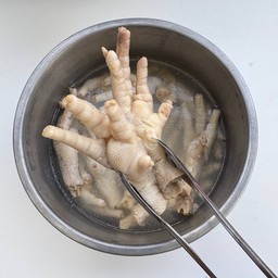 ตีนไก่