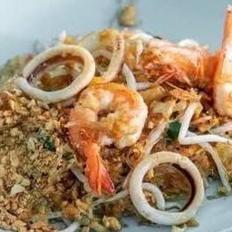 ผัดไท วุ้นเส้นทะเล (เพิ่มไข่)