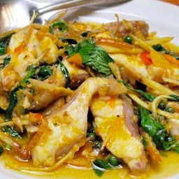 ปลากระพงผัดฉ่า