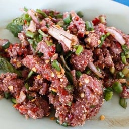 ส้มตำลาบแซ่บ(หน้าเซเว่นบีพี)