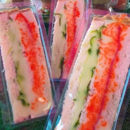 แซนด์วิชยำสาหร่ายไข่กุ้งแฮม