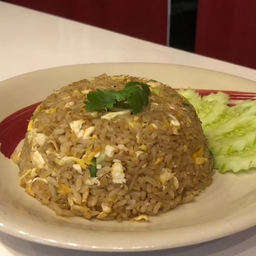 ข้าวผัดศรีเนื้อ