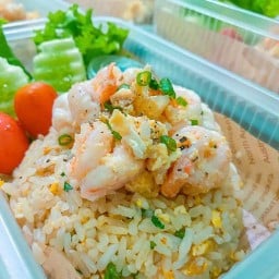ร้านหมูทอดยืน1(อาหารตามสั่ง) หมู่บ้านซื่อตรง