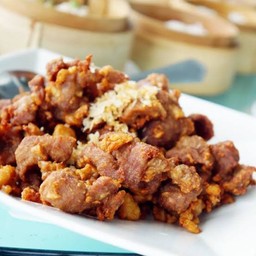 ข้าวเป็ดทอดกระเทียม