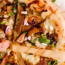 Pizza Peking Duck 北京烤鸭 เป็ดปักกิ่ง