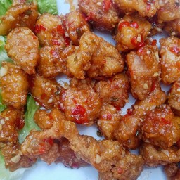 ข้าวไก่ทอดยำแซ่บ+อาหารจานเดียว