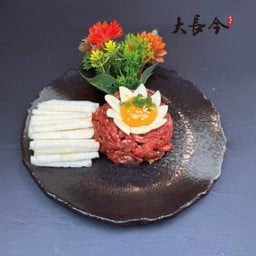 육회  ㅣ เนื้อวัวดิบปรุงรสแบบเกาหลี