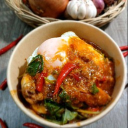 ข้าวผัดกะเพราปลากะป๋อง